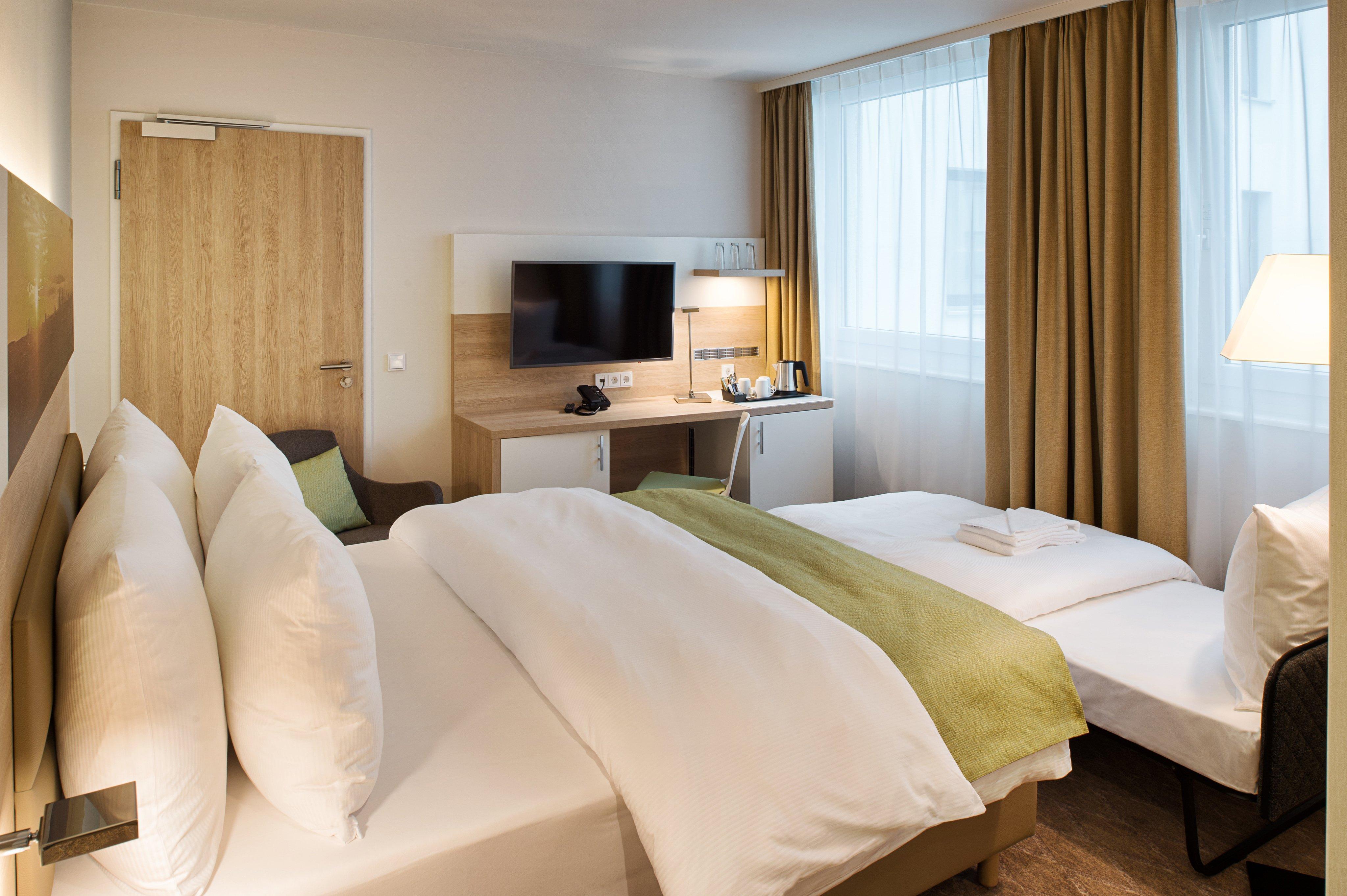 Holiday Inn Frankfurt Airport By Ihg Francoforte sul Meno Esterno foto