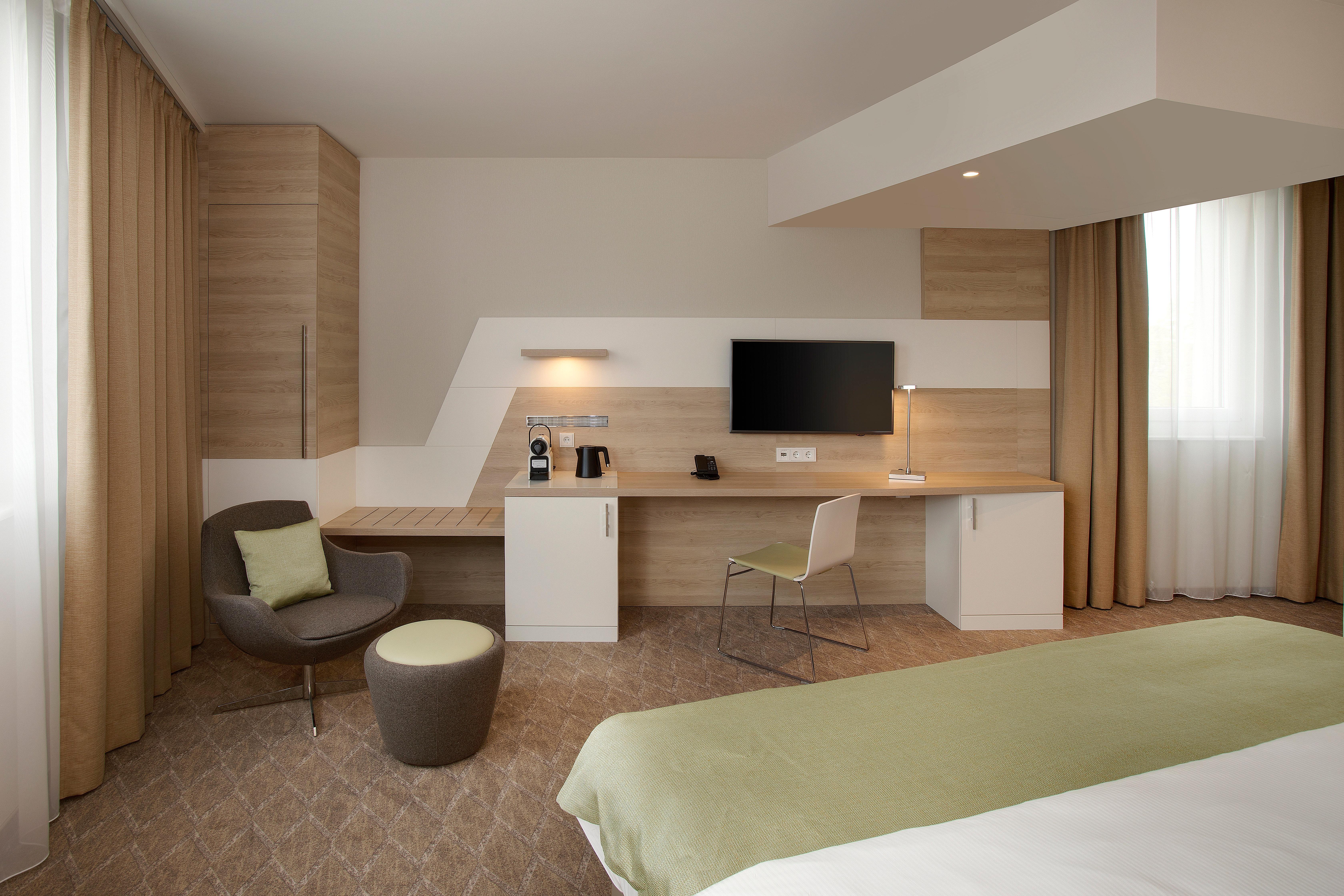 Holiday Inn Frankfurt Airport By Ihg Francoforte sul Meno Esterno foto