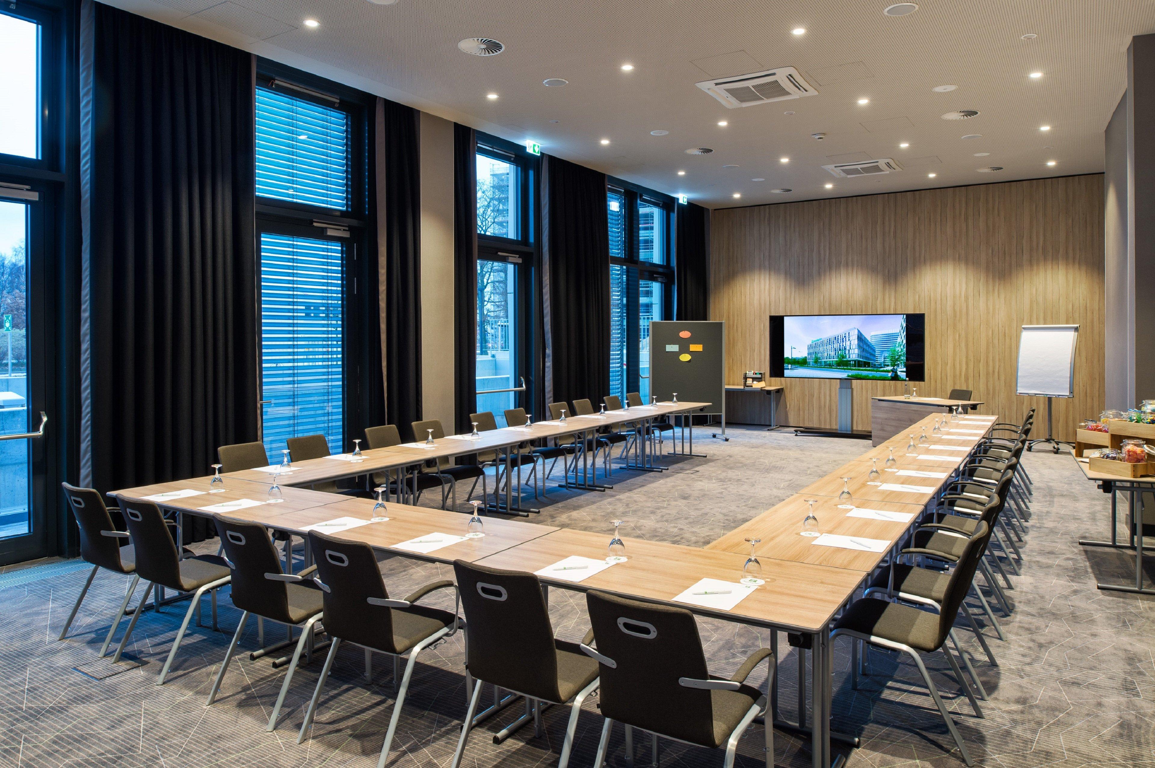 Holiday Inn Frankfurt Airport By Ihg Francoforte sul Meno Esterno foto