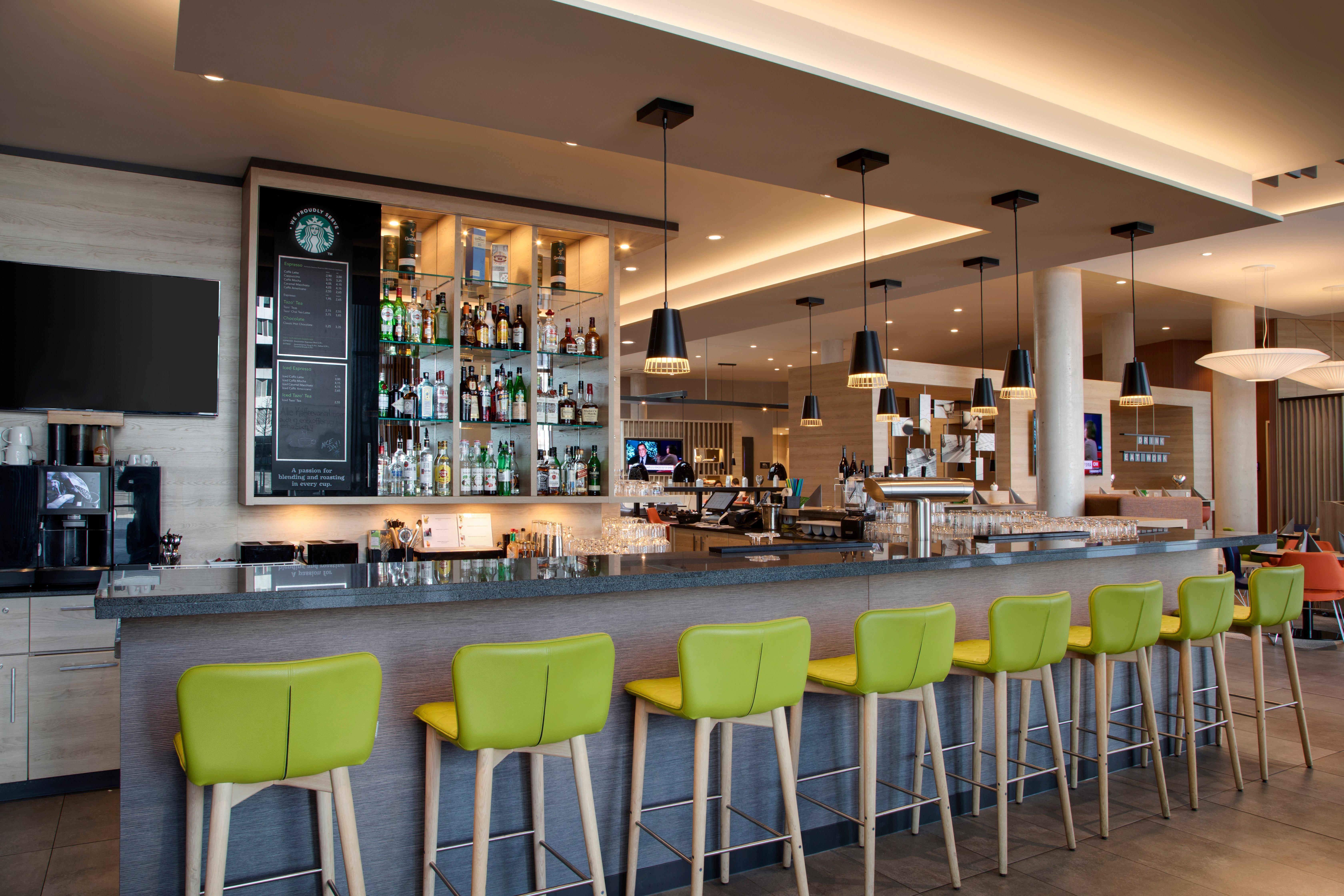 Holiday Inn Frankfurt Airport By Ihg Francoforte sul Meno Esterno foto